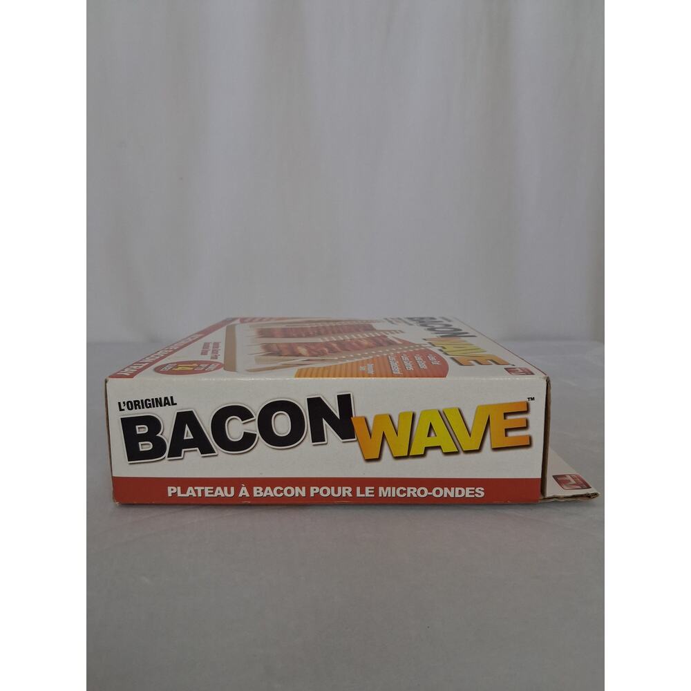 Original Bacon Wave Microwave Bacon Cooker/Tray Holds 14 Bacon Slices New in Box - Picture 2 of 4